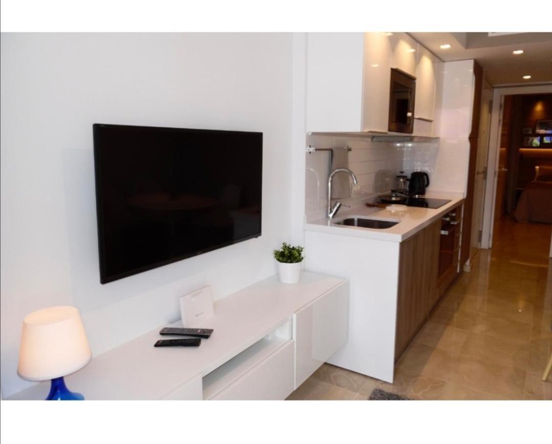 Apartamento Benalmadena Costa Exterior photo
